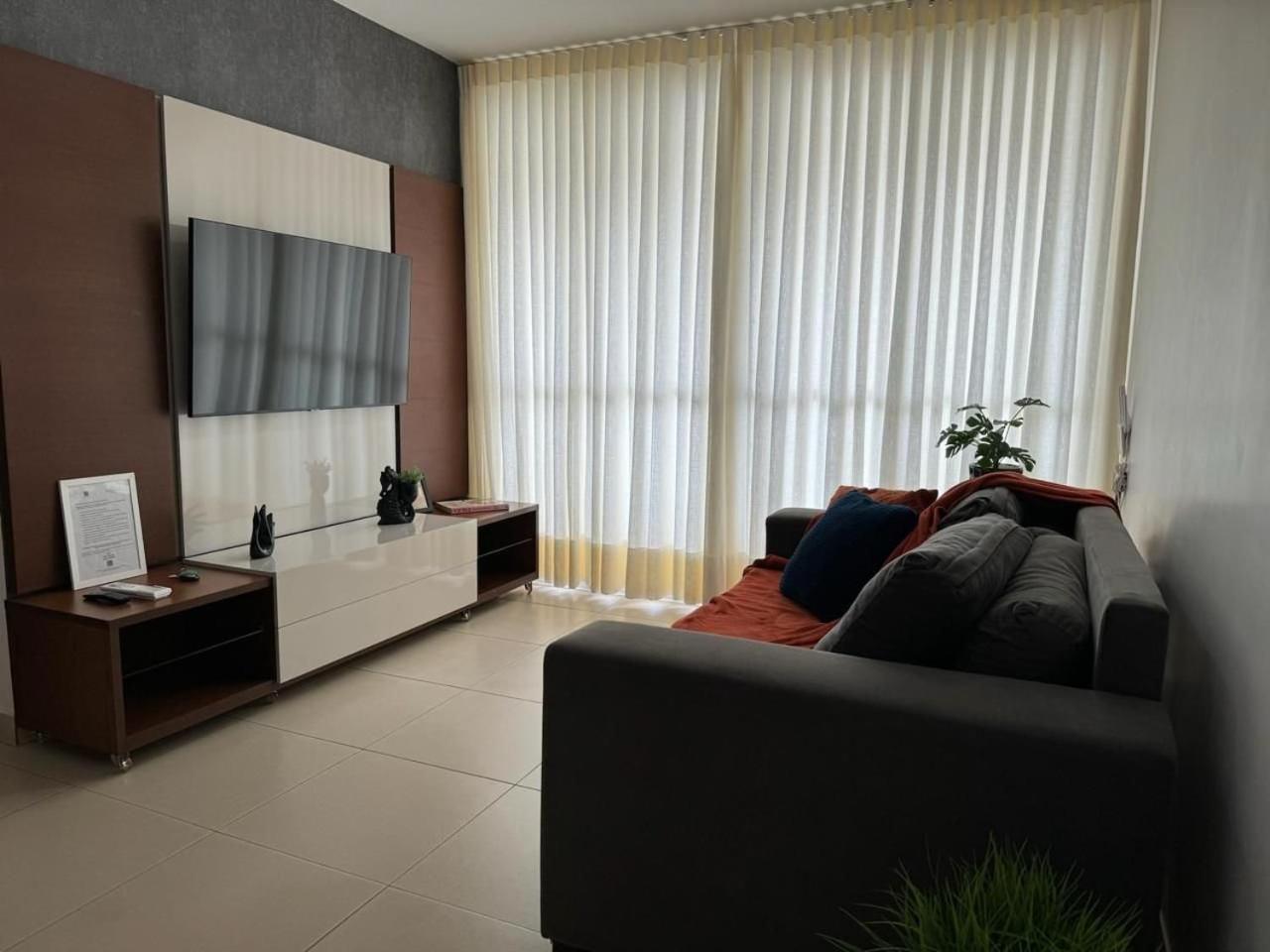 Apartamento Climatizado Ao Lado Do Premium Hosp. Goiania Exterior photo